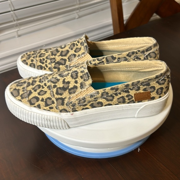 Blowfish Malibu Leopard Print Slip On Sneakers Women’s Size 8 - Picture 10 of 17